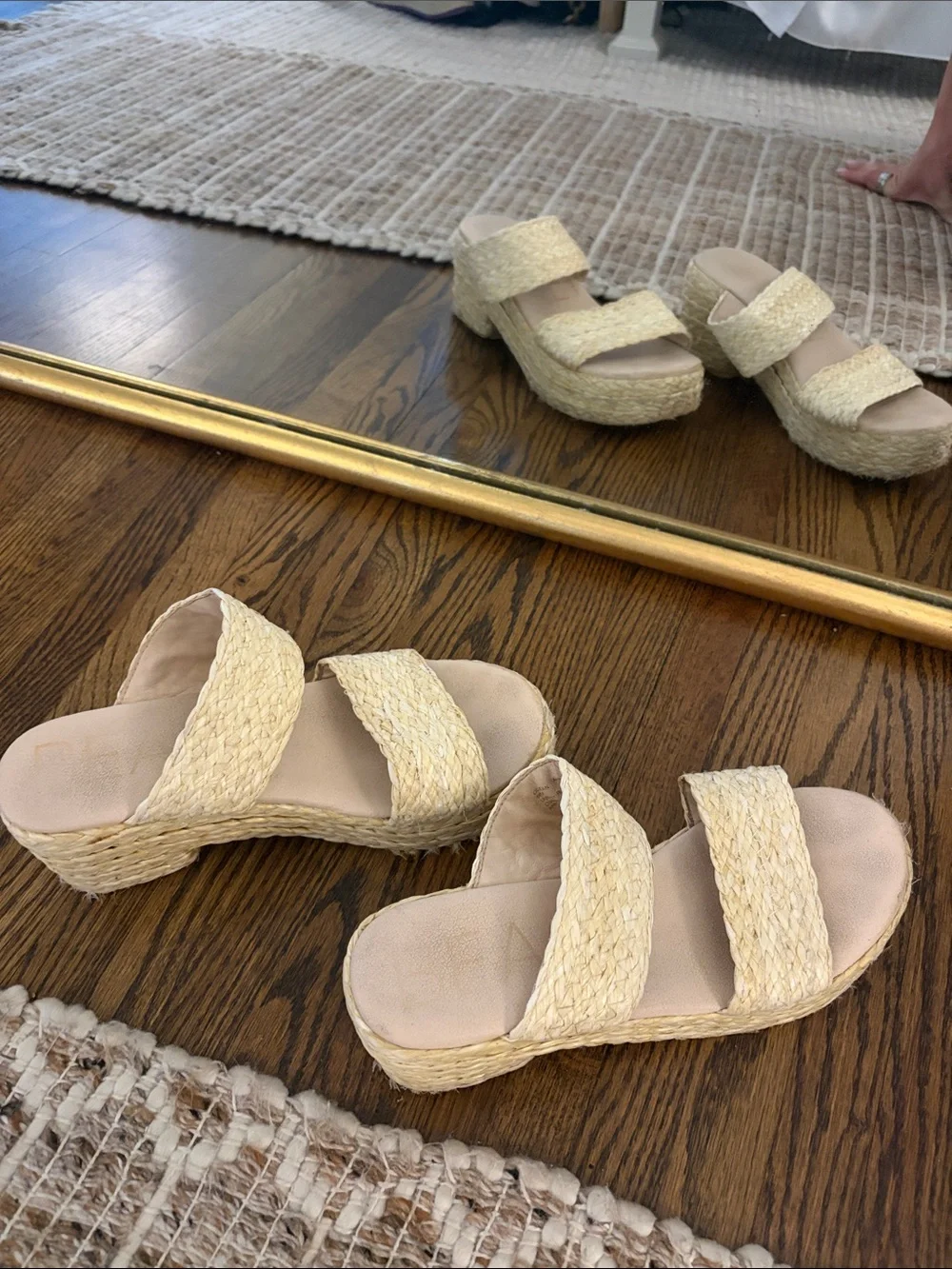 Beach By Matisse platform sandals